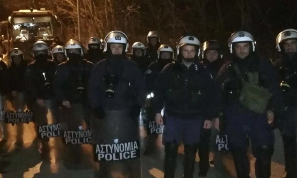 Αστυνομικοί Θεσσαλονίκης: ''Θα προστατεύουμε την χώρα για όσο χρειαστεί''